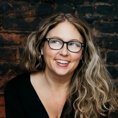 AnnikaMart62912's profile picture. Works at Full time writer