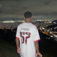 Sorriso  (@23_iluminadooo) 's Twitter Profile