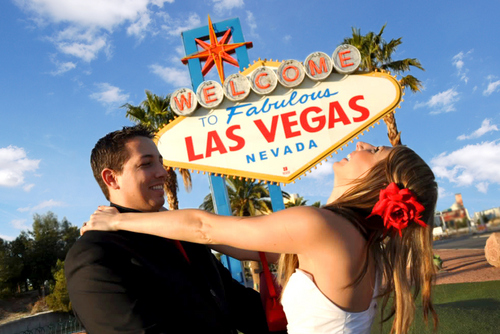 GlitterLensLV's profile picture. Providing photo booth, event & wedding photography services to the entire Las Vegas valley. For more information please visit us at: http://t.co/xUQePBab5B
