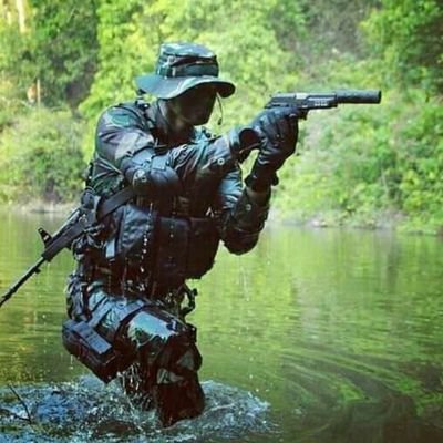 ✊Born One, Live One and Die One✊
✊Quitting is never an Option✊
https://t.co/RZvx3V98di
https://t.co/KivCfAAPqY
