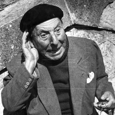 ERSV14's profile picture. Septuagenario universitario español y fachosférico Nº 1246.