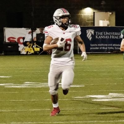 Blue Valley West HS | C/O 2027 | 👟 Track | 🏈 RB 5’9 173 | B:240 S:375 HC: 235 | 🎓 3.5 GPA | 32” vert | 📞 913-414-7022 | Hudl: https://t.co/nnTjcoS3Y5