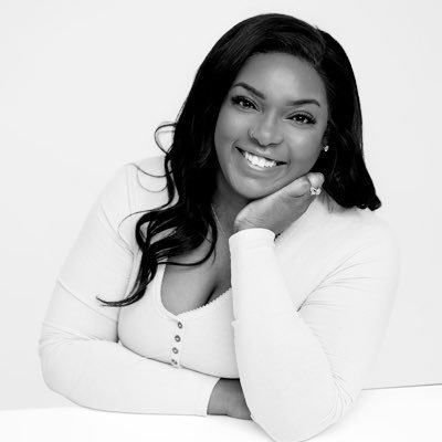 Flawlessglambyg's profile picture. ND Makeup Artist • Makeup for every occasion. ✈️Travel available 💄Specializing in all glams & skin tones.