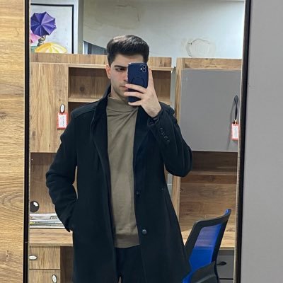 uzn_71's profile picture. Hiç darılmadım diye hiç kırılmadım sandılar