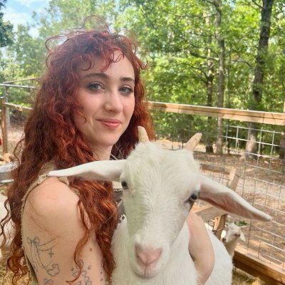 Momazosdil88579's profile picture. 