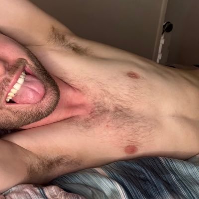 Vers Twunk | Uncut, Hung & Kinky | Love dom & sub | DMs are open for chats, collabs or other requests 😏