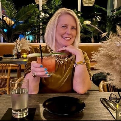 Romance scammers took $27,000 from my dying mother. Now I fight the scumbags, follow and message me if youāve been a victim