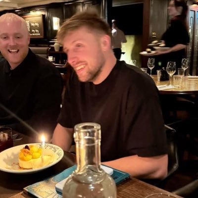 allw2s's profile picture. thinking of harry lewis ˚✧₊⁎⁺