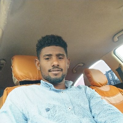 يا كنا نبيعك يا نسرق إخترنا النار الضلها يحرق طمناك إنو الدنيا بخشها ضوء يجرح جلد العتمه لما الليله قربان فجرك. يا بت يا نيل
