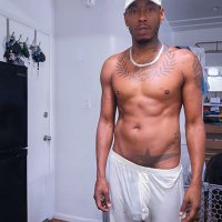 UNCLEHOTMESS ™️ (@omghesoblessed) 's Twitter Profile