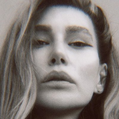 Joyce Mercedes: Dutch techno trailblazer, fusing powerful live sets with a bespoke sound frame, atmosphere creator, connecting audiences to their primal force