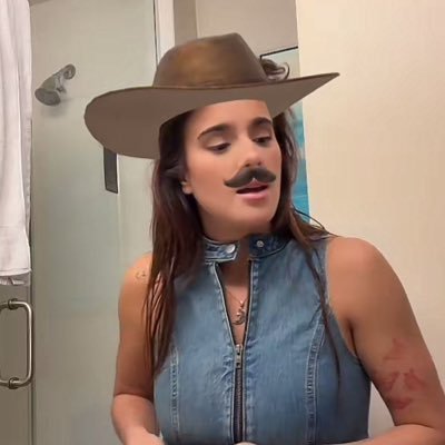 Juls130_'s profile picture. 🎵✨🪐