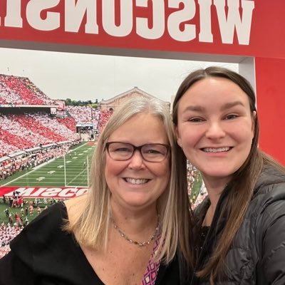 sheaster36's profile picture. 