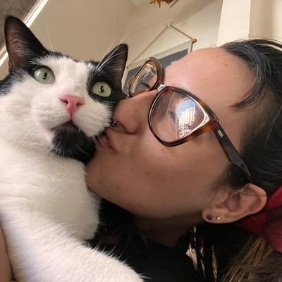 alborotal's profile picture. | 📸Photographer | 🎭Cosplayer | 💄Sfx Make-up Artist | 🖼 Model |