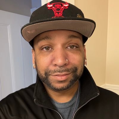 I’m a musician, a painter, a graphic artist, game streamer & a writer, All art on my page drawn by me, please don’t steal my art. Death Lyte Creator
