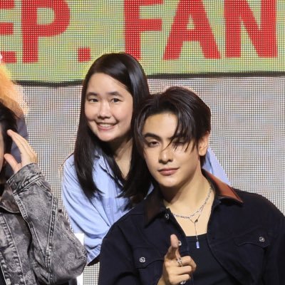 tuniihyde's profile picture. Support ♥︎ @ChenRcj #จุงอาเชน #จุงจุง Hey, can you hear my heartbeat? #tuniigivelove