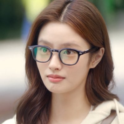 fanqiedantudou's profile picture. learning 🇰🇷🇨🇳🇮🇶🇪🇸 • This year 4급🙏