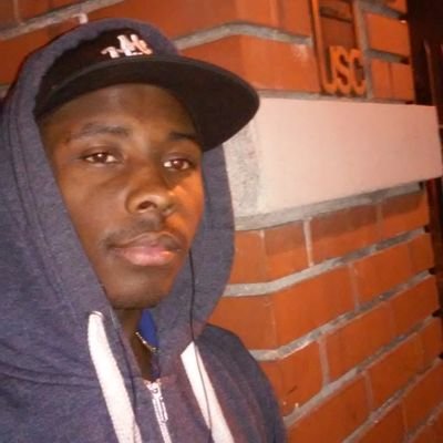 Shortyluuvv's profile picture. 