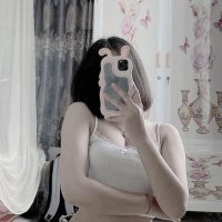 tố ngọc (@lisalisabaxter) 's Twitter Profile