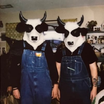 pabstblueriffin's profile picture. cheese in my pocket, velveeta!