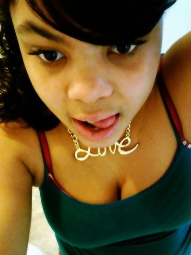 '# Yesss iMMa Badd Gurl & Mhy Frandss Badd Tuu (: x [$$) #Teamm iDgnf #Teammm DramaFree,3  Pretty , Nicee ,  D O R K . :) $$ Followw Mee *x iLL Follow Bckk (:
