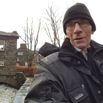 A retired lonely unhealthy old git, living at the end of the tunnel. interested in farming, country living, rural life, and climate