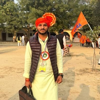 DHEERAJ_abvp2's profile picture. आ नो भद्राः क्रतवो यन्तु विश्वतः
सेवक