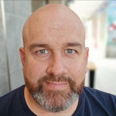 RanzAlberto's profile picture. Padre, culo inquieto, viajero. 
Science, Engineer and Racing. 
100% Alcorcón.
Soñé @Avant_Slot y hago cosas en @alcorcondeporte.