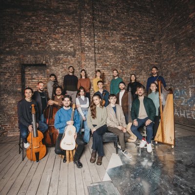 Iberian Renaissance music sung by young voices: @eeemerging, @ambronay_CCR & @earlymusproject ensemble. Born in @esmuccat & @ecos_festival