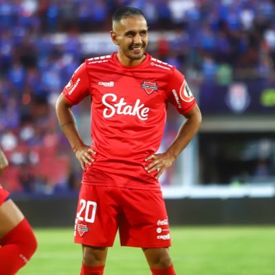 Jugador de fútbol profesional. Actualmente en Universidad de Chile 🤘🏽