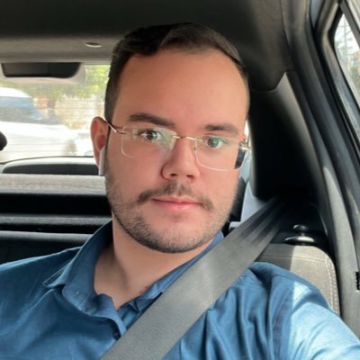 24, psicólogo clínico e forense, dono de casa, pai de pet e fã de Katy Perry. Eu falo o que penso ou filtro como me sinto? 🤷🏻♂️