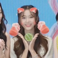 rei_chan (@reiki_huong) 's Twitter Profile