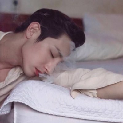 soohyuk_i's profile picture. ❲ UNREAL ㅡ 1988 ❳ A wonderful actor & model who born with a deep voice and amazing visuals named Lee Soohyuk.