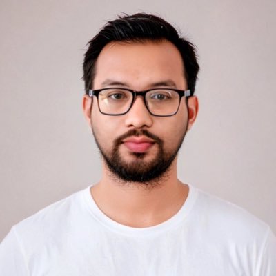 Official Twitter Account |Assistant Lecturer,SE ,Specialist in Humanities/Int’l services ( 技術•人文知識•国際業務 ) , FJ✍️,LGBTQ , Where there is❤️there is life.