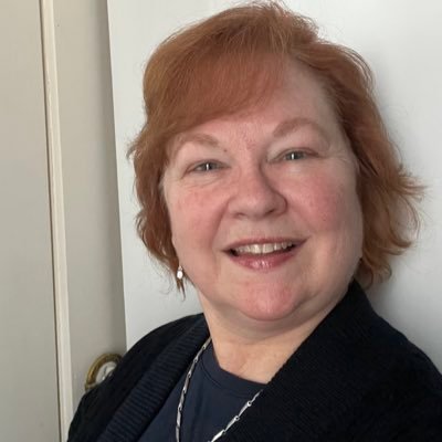 ColetteAbascal's profile picture. Catholic Wife and Mom of 7 navigating this crazy life with God at the helm! 
¡Viva Cristo Rey! 
Oremus pro invicem.