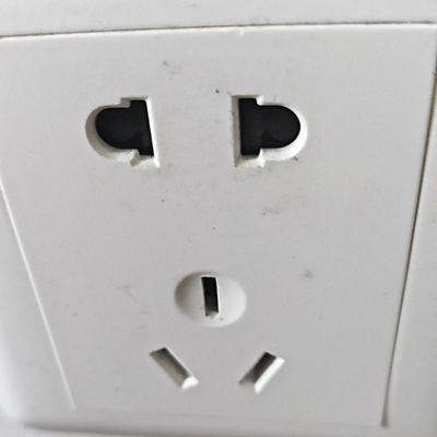 zzmoc168193's profile picture. 