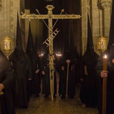 Relamidos_'s profile picture. Cuenta dedicada a la semana santa 
Aquí se dicen verdades sobre la semana santa