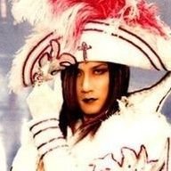𖧧 Every day photos, videos and gifs exalting Ukyo Kamimura, drummer of the band Malice Mizer ៸៸