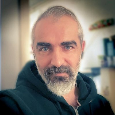Diplomasız araştırmacı, kitapsız yazar, hadsiz felsefeci (!) Bildiği: #ÖzneSensin ve “değişmeyen tek şey değişim” #BörklüceHareketi