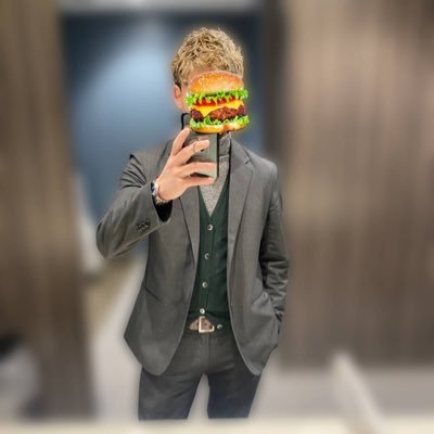 メンエス専用垢。来るもの拒まず、去るもの追わず。いろいろハマりつつあるクソガキ。セラピスト様フォロバ率100%大阪。アラサーおじさん。乳首弱々。フェザー弱々。🍑ちゃん大好き。