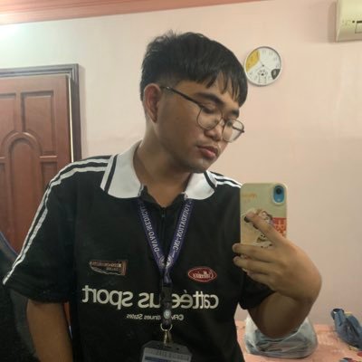 avadareii's profile picture. brain rot