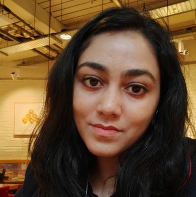 •MSc Oxford | MPhil Cambridge
•Sings Hindustani music, among other things. سایلی