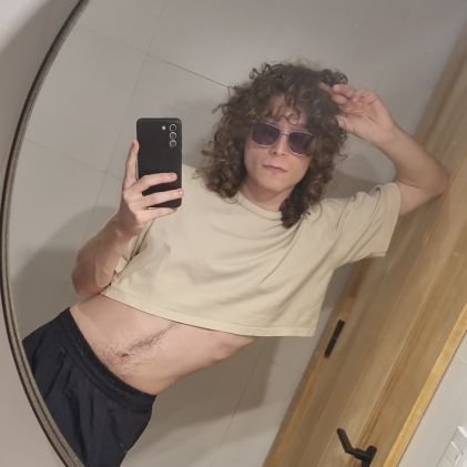 mz_esplendido's profile picture. ídolo de boludos
circa 2001