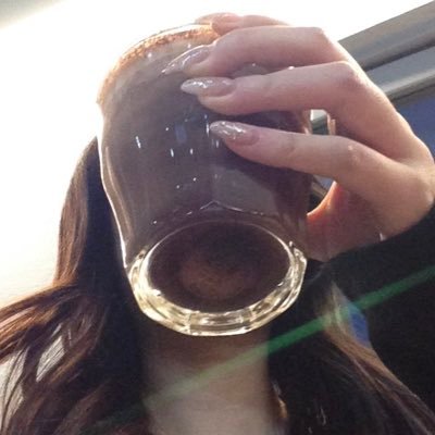 snooze_z_'s profile picture. 😪