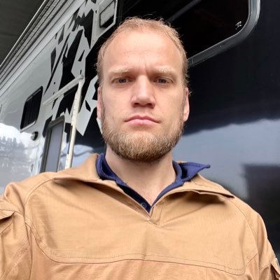 realjoemill's profile picture. Software engineer, woodworker, husband and father