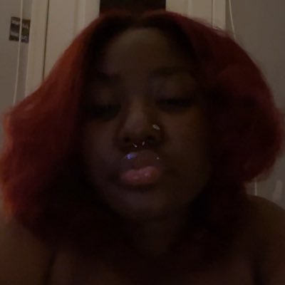 rawraqz's profile picture. pretty n sadity wit a mouf! 💋