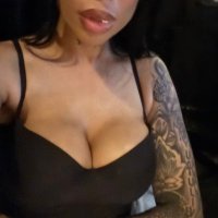 Ebony fat booty queen (@_real_sex) 's Twitter Profile