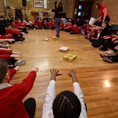 Primary 5a and Miss MacDonald
Corpus Christi Primary 🎒
Our class motto is 'Calm and Happy'