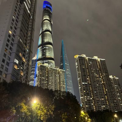 gpapa1975's profile picture. 