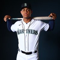 Remi ‎✵ (@reminiscekors) 's Twitter Profile Photo